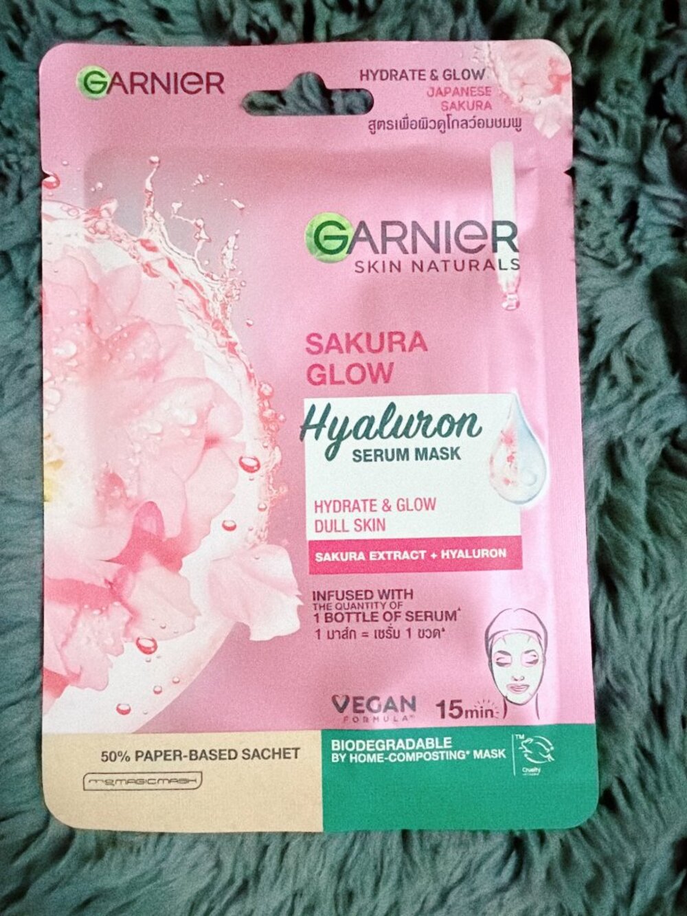Garnier Sakura Glow Hyaluron Serum Sheet Mask Hydrate & Glow Japanese Sakura 28g - Picture 2 of 5
